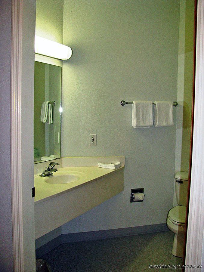 Baymont By Wyndham Athens, Tn Hotel Bagian luar foto