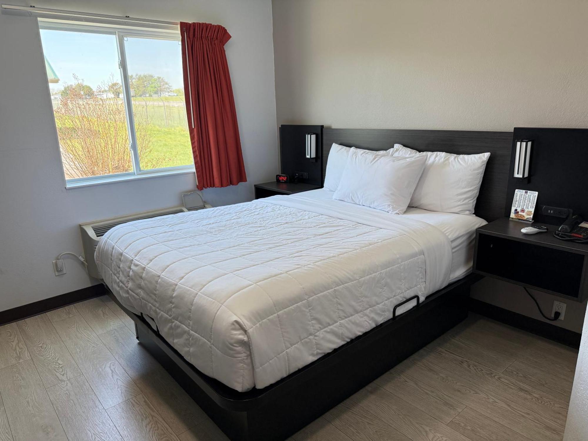Baymont By Wyndham Athens, Tn Hotel Bagian luar foto